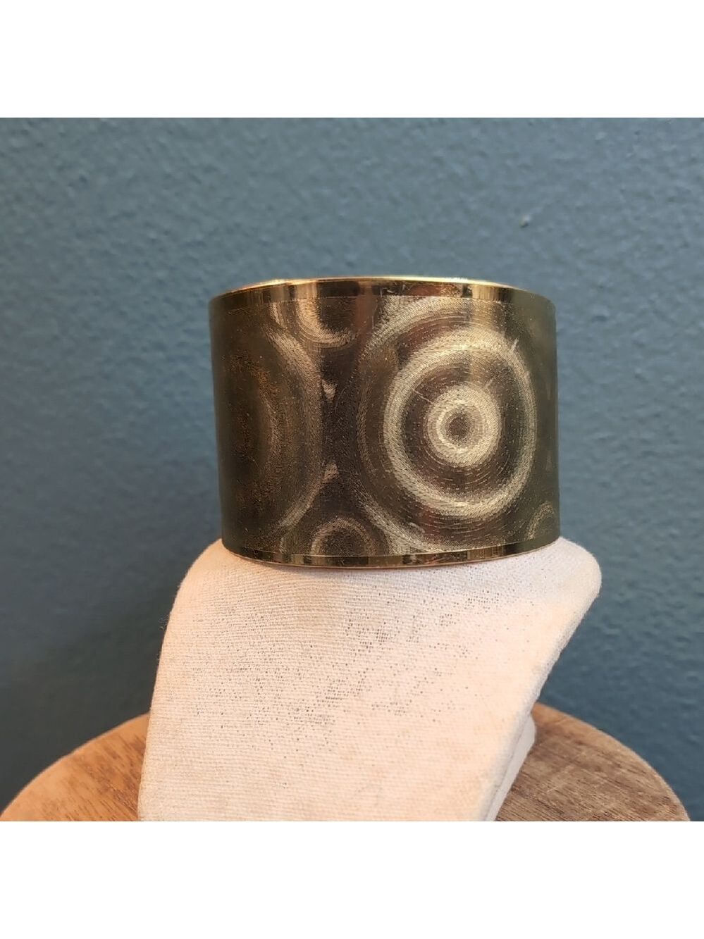 In Motion Textured Circle Cuff
